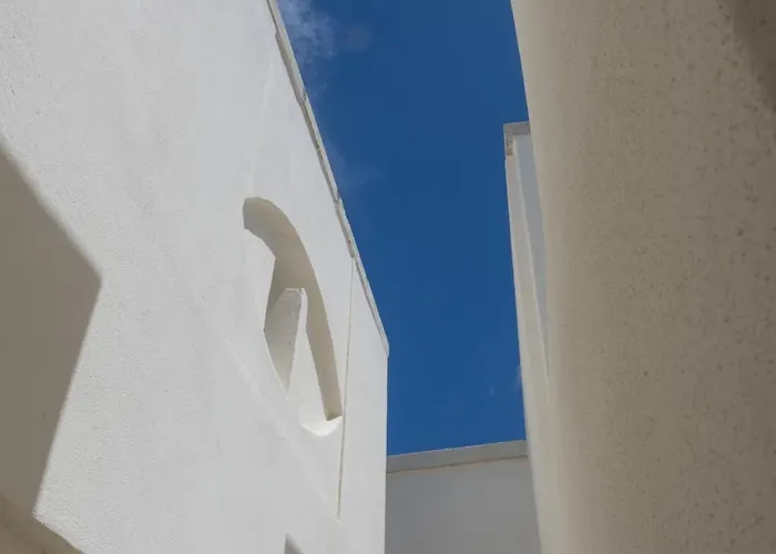 Riva Mediterranea أوترانتو