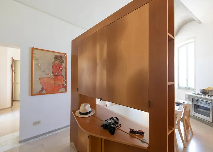 Riva Mediterranea * أوترانتو